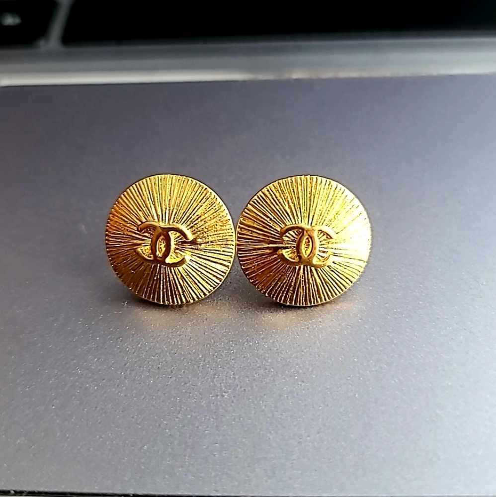 Stud earrings Chanel Up cycled